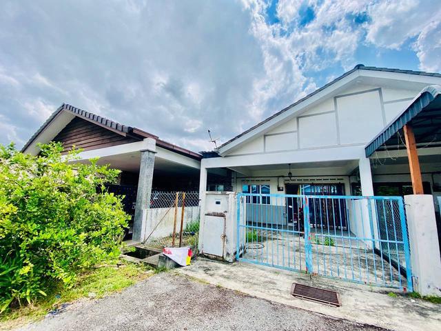 MURAHSingle Storey Jalan Balam Taman Bentara Telok Panglima Garang