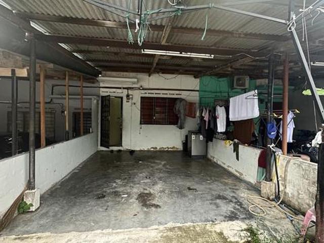 MURAHTaman Mega Ria Tangkak Teres 2tingkat Kos Rendah Untuk Dijual