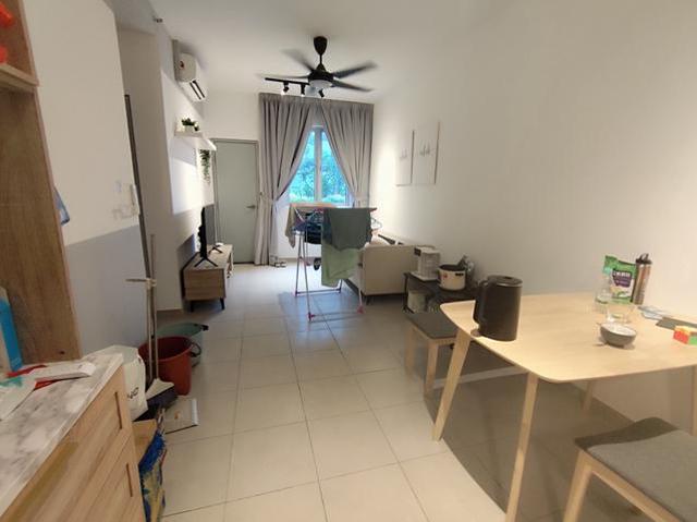 MurahTangerine SuitesSepang near KLIA ERL Salak Tinggi 2 Rooms