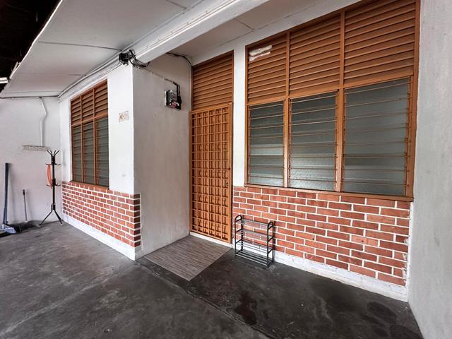 MurahUntuk Dijual Taman Sri Medan Telok Panglima Garang