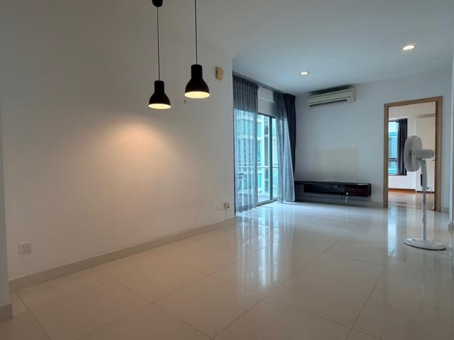 Murano Condominium For Sale, $1,730,000, 3 Bed 3 Bath 1,055 sqft $1,640.00 psf