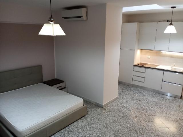 Murat – Via Roberto da Bari – Monolocale Arredato