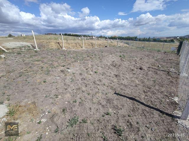 MURAT EMLAK BAĞLARDA 260M2 TEL İLE ÇEVRİLİ İMARLI VİLLALIK ARSA