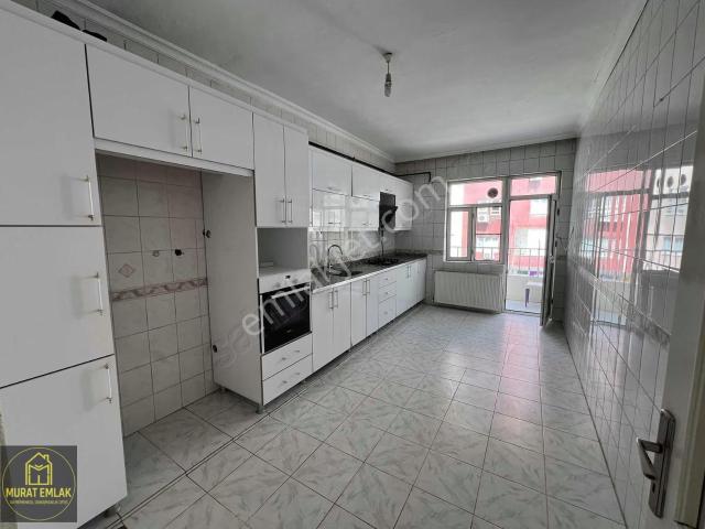 Murat Emlak'tan Park Hastanesi Karşısı 3+1 Satılık Daire