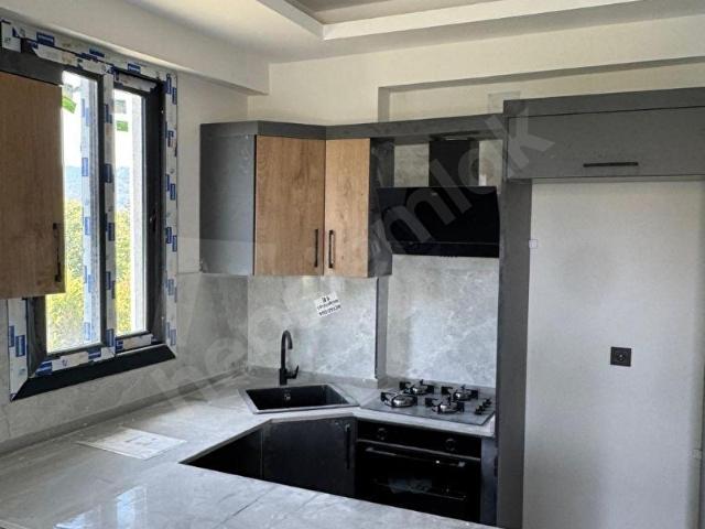 Murat Çimen den Vali Bahcesinde Havuzlu 2+1 Kiralık Daire