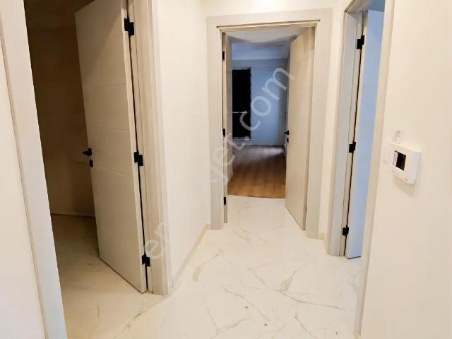 Muratlı Muradiye Mahallesinde 2+1 Satılık Daire