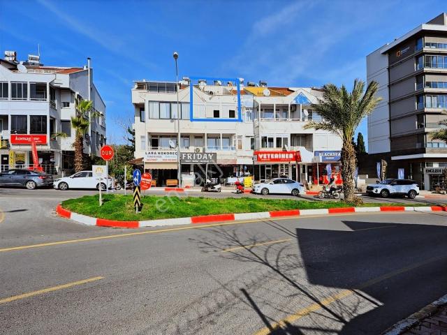 Muratpaşa Güzeloba Da Deniz Manzaralı Kiralık 3+1 Dublex Daire