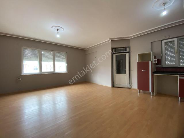 Muratpaşa / Etiler Servis Güzergâhı, Merkezi Konumda 2+1 Daire