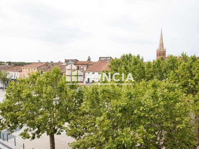 Muret centre – dernier étage – t3 traversant de 70,50 m² – 2 balcons