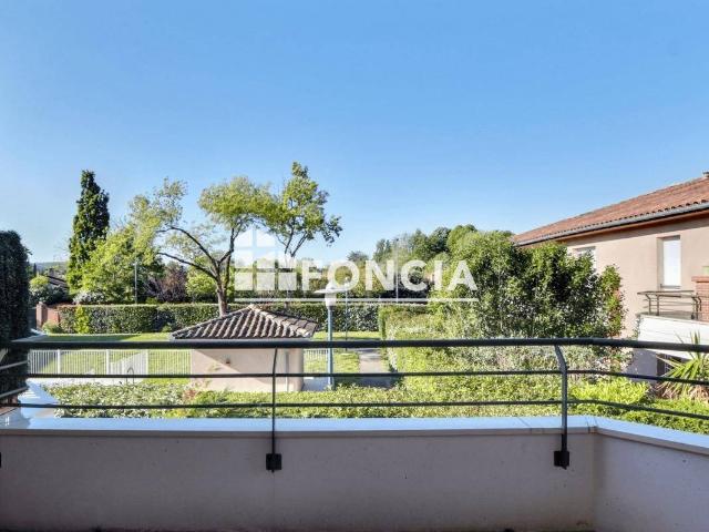 Muret proche centre: Au calme bel appartement Type 2 + 2 terra