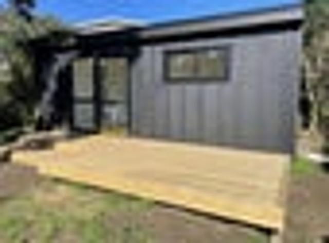 Muriwai Beach, Studio, $375 pw