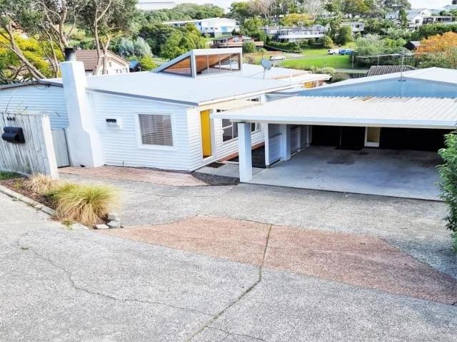 Murrays Bay, 4 bedrooms