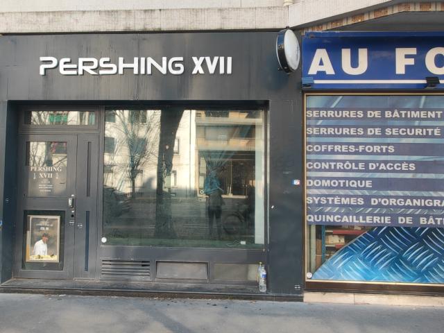 Murs commerciaux à deux pas de la porte Maillot et de l'avenue des Ternes