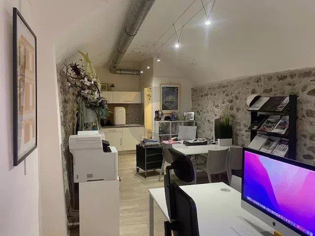 Murs Commerciaux A Vendre Menton Vieille Ville 52m² Menton