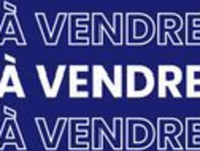 Murs commerciaux loués – 95 m² – rentabilité +10 % – Pau proche fac