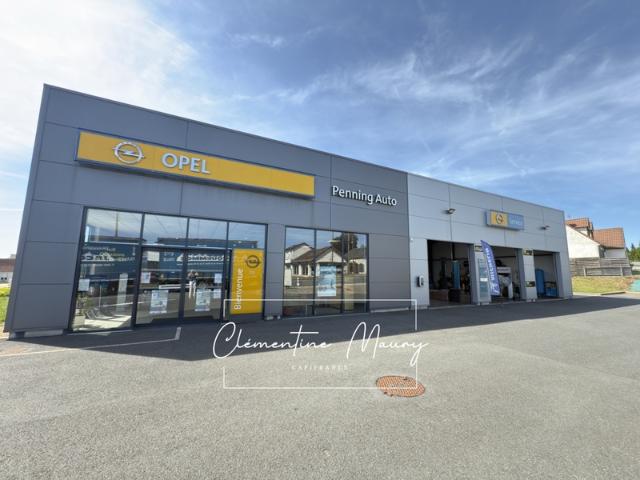 Murs commerciaux récent de 300 M² sur axe très passant 41100
