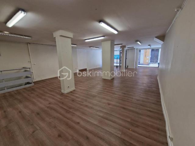 Murs Commerciaux Voiron Centre 180 000 €