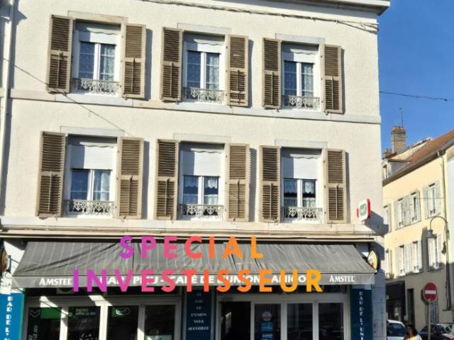 Murs et Fonds de commerce Bar PMU FDJ + Appartements à Vesoul 300m2