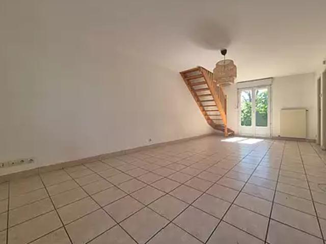 Mûrs Erigné 49610 Location maison 4 pièces t4