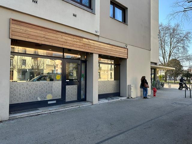Murs & Fonds De Commerce Restaurant Ramen Emplacement N°1 Di. 93m² Dijon
