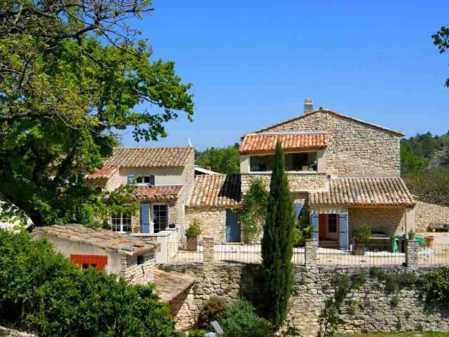 Murs Vente Propriété/château 84
