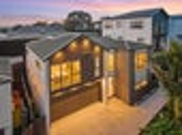 Must Be Sold – Brand New Luxury Living