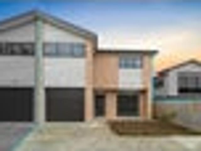 Must Sell! Stunning Family Home in Pahurehure