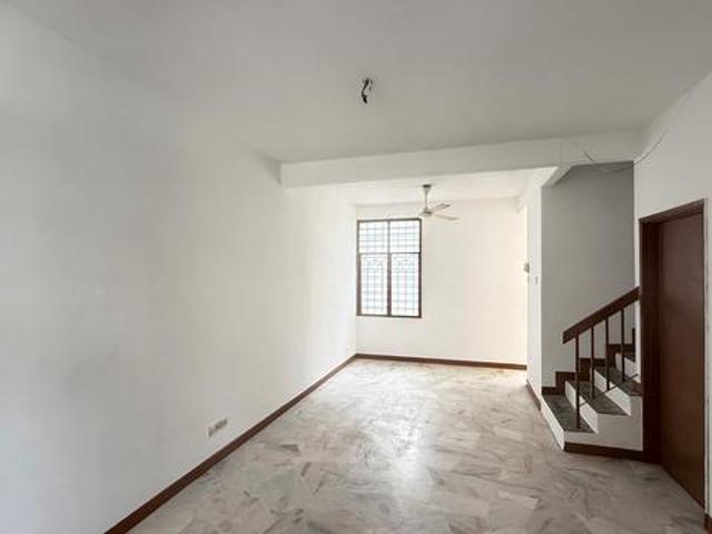 MUST VIEW 2 Storey End Lot House For Sale Bandar Baru Selayang