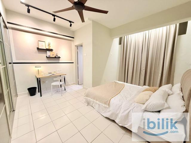 Must view room! Premium master room for mix gender unit 5mins walk to lrt cheras & near ucsi university
