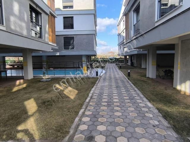 Mustafa Başyiğit Emlak'tan Hürriyet'te Havuzlu 2+1dubleks