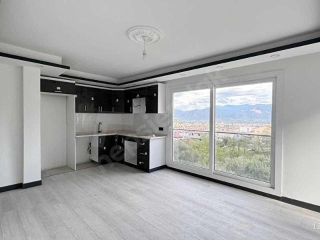 MUSTAFA KAYAALP'TEN GÜMÜŞLÜK MAH KİRALIK 2+1 SIFIR DAİRE