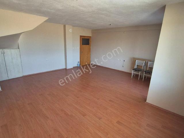 Mustafa Kemal Mahallesi Satılık 215 M² 3+1 Dubleks Daire