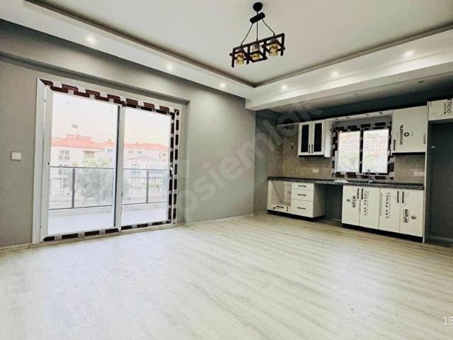 MUSTAFS KAYAALP'TEN GÜMÜŞLÜK MAH SATILIK 2+1 SIFIR DAİRE