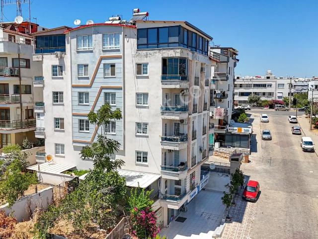 Müstakil Tadında Bahçelı Ayrı Mutfak Dev Teraslı 2+1