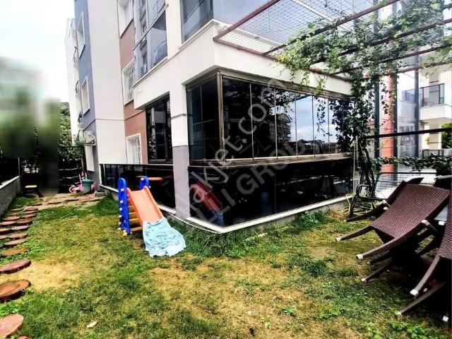 Müstakil Tadında 2+1 Bahçeli Doğalgazlı Yeni Daire Kuşadası