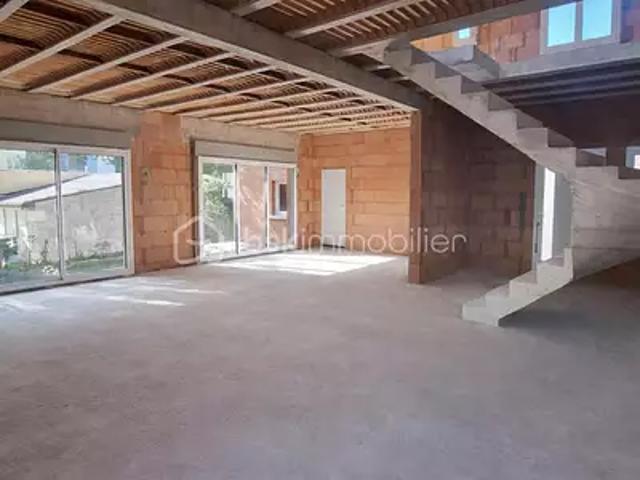 Mus 30121 Achat / Vente maison 7 pièces t7 piscine