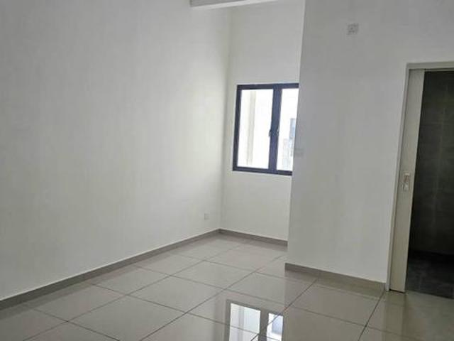 Musika Setia Alam Brand New 2 Storey Terrace House for Rent