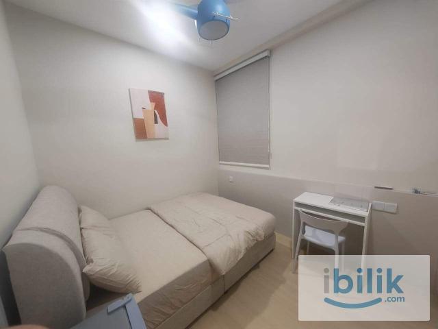 Muslim FEMALE Unit Middle Room Fully Furnished Walking to MRT Cheras Bandar Tun Hussein Onn