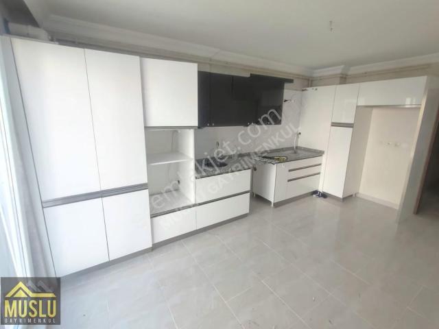 Muslu Gayrimenkulden Osmancık Caddesinde Satılık 3+1 Daire
