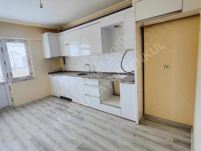 Muslu Gayrimenkulden Mehmetçik Lisesi Civarı 3+1 Sıfır Daire