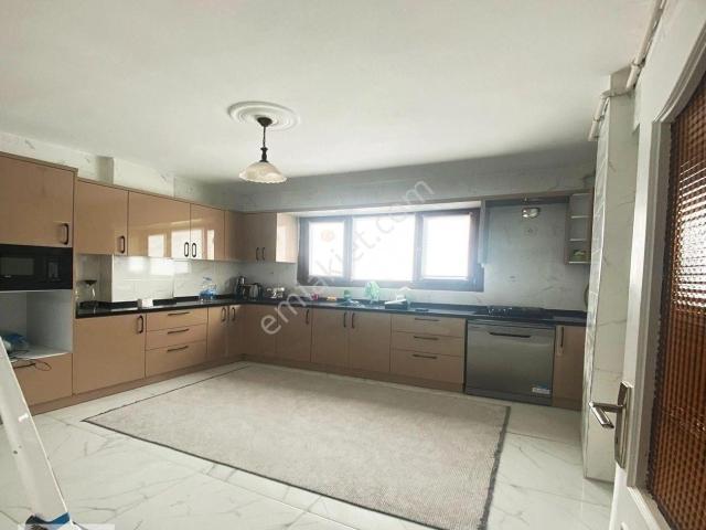 Müslüm Emlaktan Ambarlıda 2+1 Eşsiz Deniz Manzaralı Daire