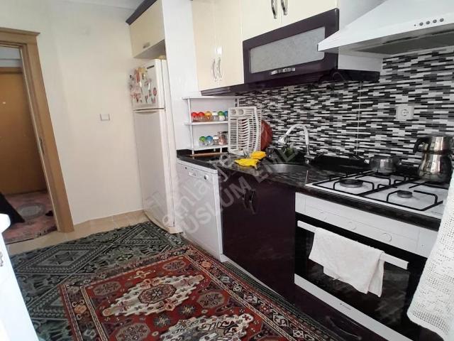 Müslüm Emlaktan Ambarlıda 2+1 İhtiyaçtan Satılık Ön Cephe Daire