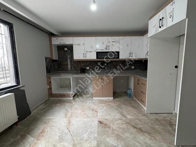 Müslüm Emlaktan Ambarlıda 3+1 Lüks Yapılı Satılık Daire