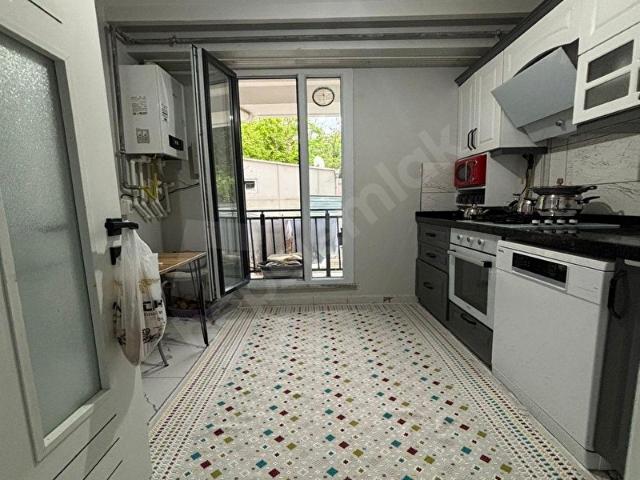 MÜSLÜM EMLAKTAN D.KÖŞKLERDE 2+1 KAPALI OTOPARKLI DAİRE