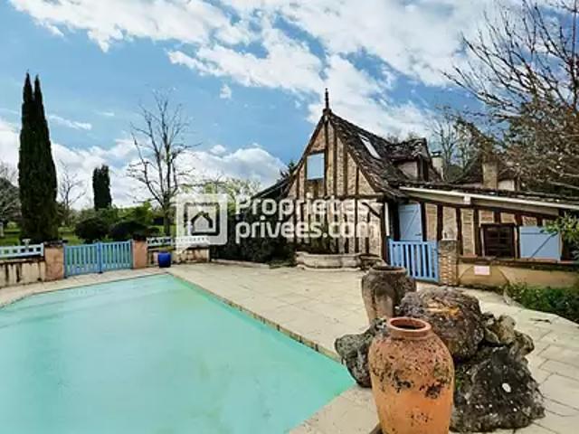 Mussidan 24400 Achat / Vente maison 14 pièces t14 piscine jardin