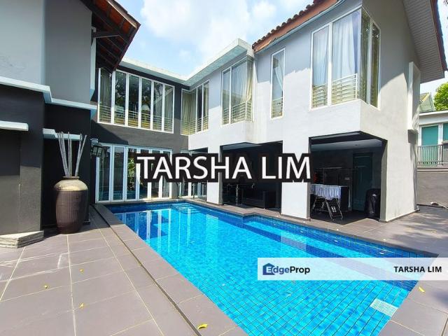 24 gated guarded modren 2 storey with pool and 10 car parks
