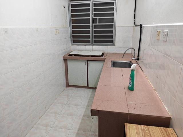 Mutiara Indah full loan High Floor Bright renovated Gelugor