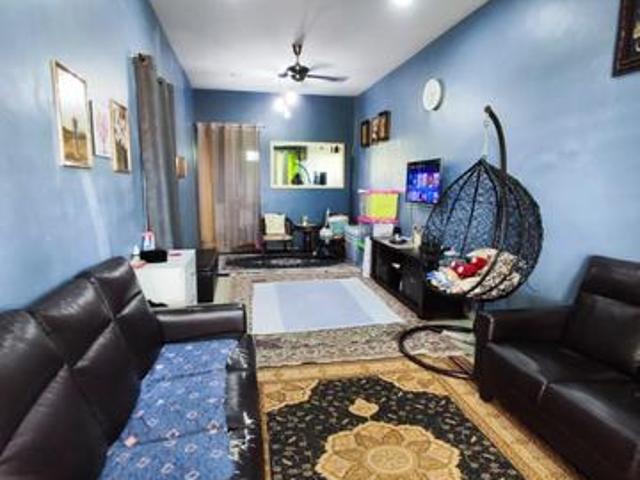 Mutiara Residence Teres Depan Padang