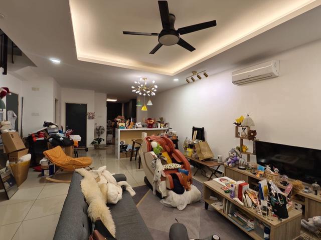 Mutiara Rini Endlot Double Storey Jalan Mutiara Utama For Sale