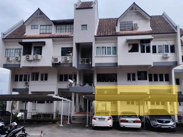 Mutiara View Rare carpark level unit ideal for elderly and kids